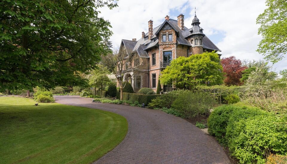 Gebouw voor gemengd gebruik te koop in Ottignies-Louvain-la-Neuve