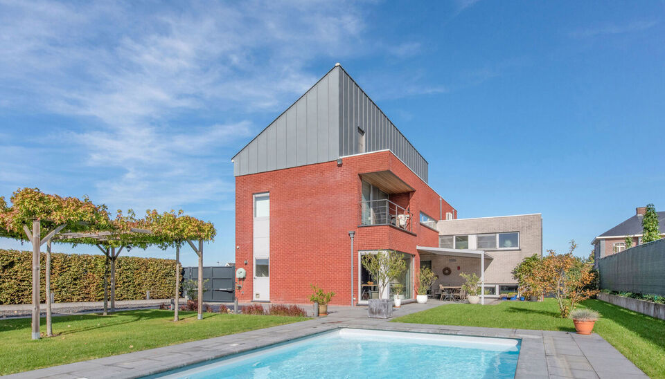 Villa te koop in Rosmeer